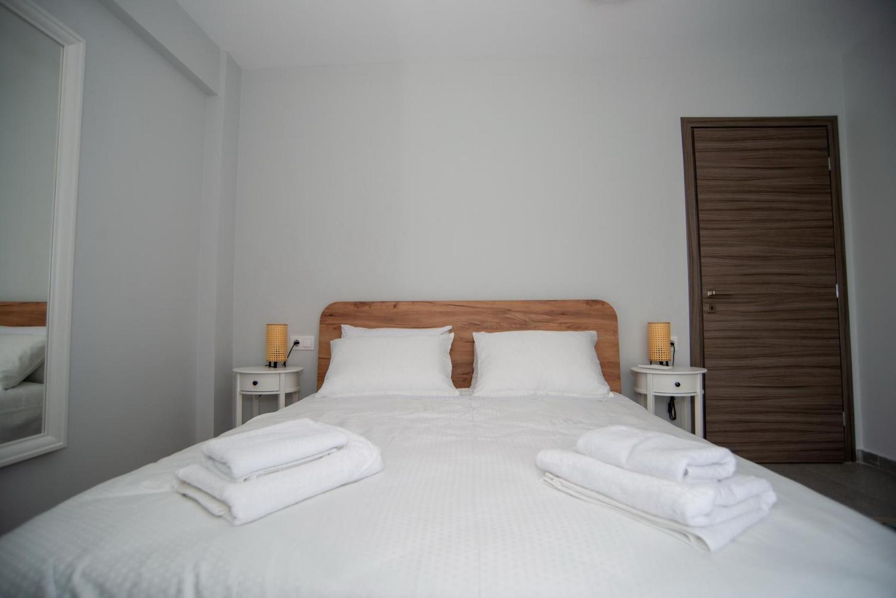 Eugea Apartments Lefkada City Luaran gambar